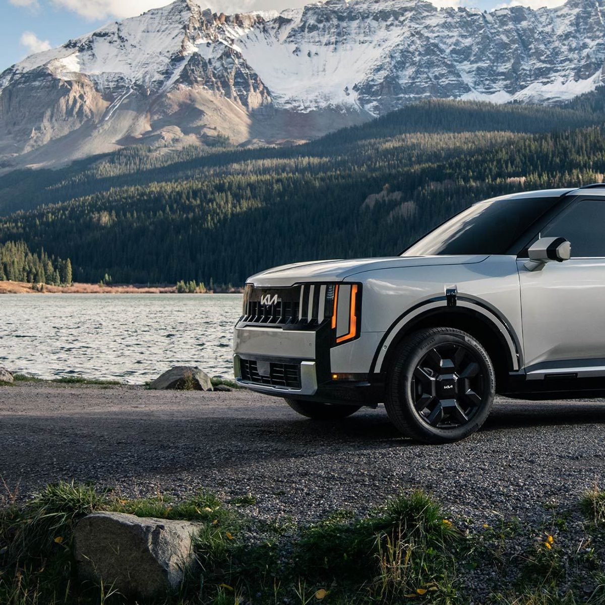 Kia Telluride Hybrid First-Ever Hybrid